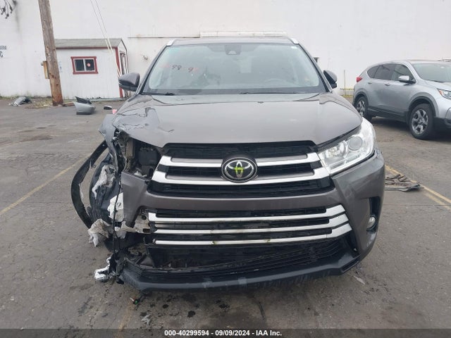 Toyota Highlander Xle 2017 5TDJZRFH7HS362444 Image 12