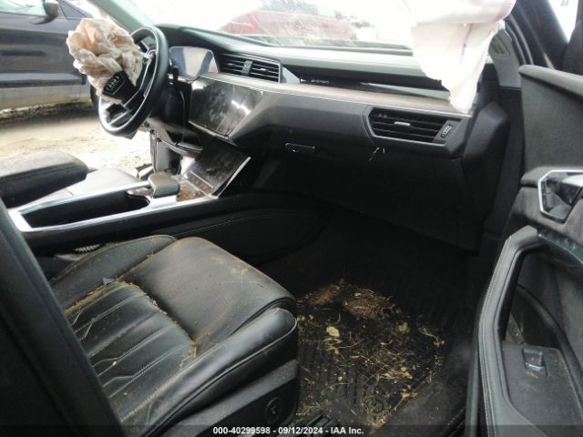 WA1VAAGEXKB022521 Audi E-tron Premium Plus