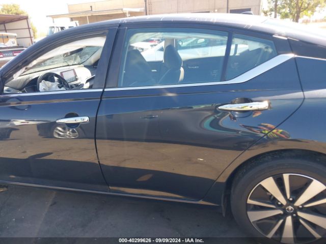 1N4BL4DW7NN309339 Nissan Altima Sv Intelligent Awd