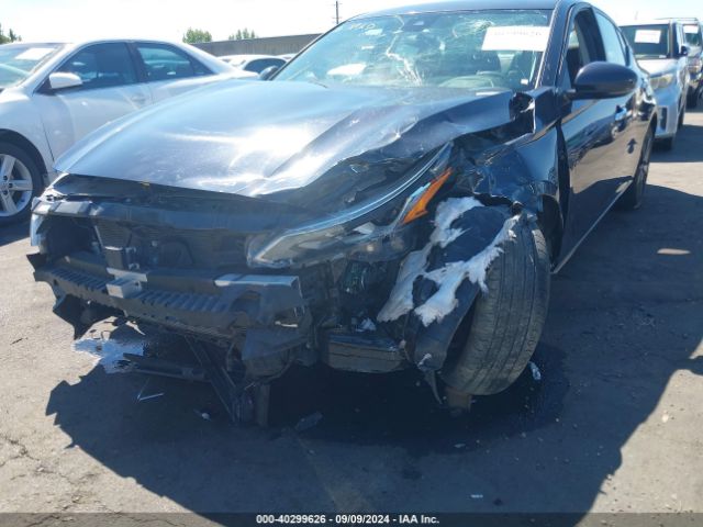 1N4BL4DW7NN309339 Nissan Altima Sv Intelligent Awd