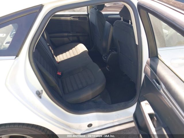 3FA6P0LU8JR116865 Ford Fusion Hybrid Se