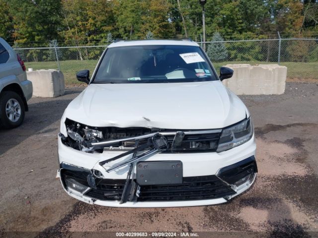 3VV2B7AX7LM136636 Volkswagen Tiguan 2.0t Se/2.0t Se R-line Black/2.0t Sel