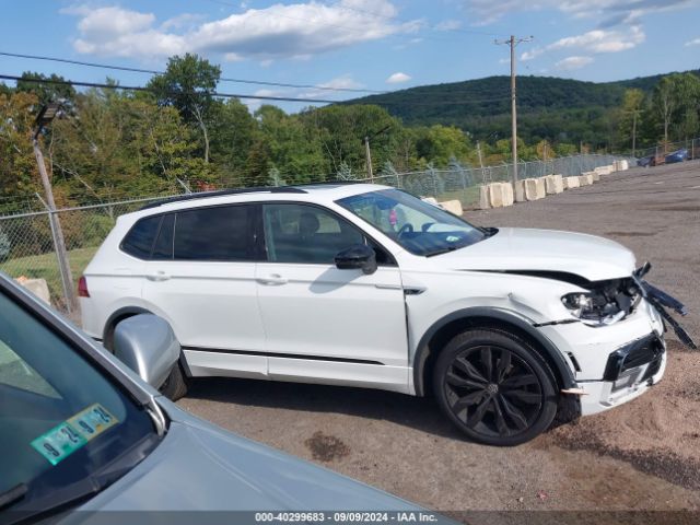3VV2B7AX7LM136636 Volkswagen Tiguan 2.0t Se/2.0t Se R-line Black/2.0t Sel