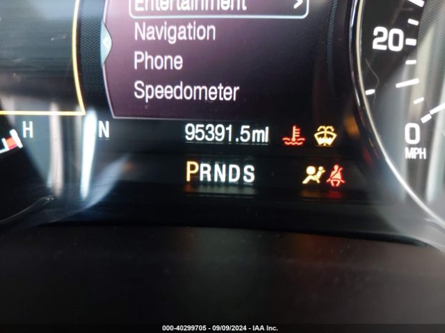 5LMCJ2C90JUL23631 Lincoln MKC SELECT