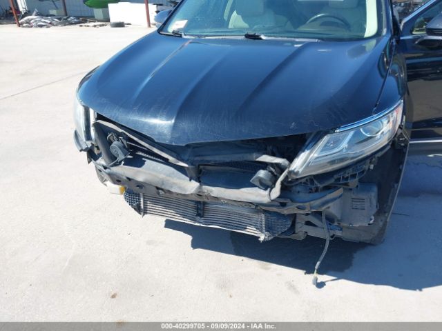 5LMCJ2C90JUL23631 Lincoln MKC SELECT