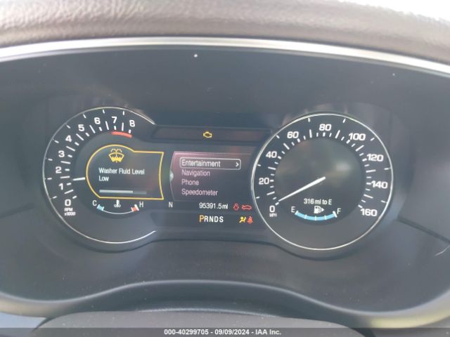 5LMCJ2C90JUL23631 Lincoln MKC SELECT