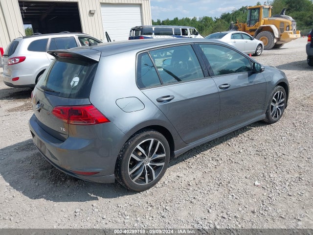 3VW217AUXFM007802 Volkswagen Golf Tsi Se 4-door