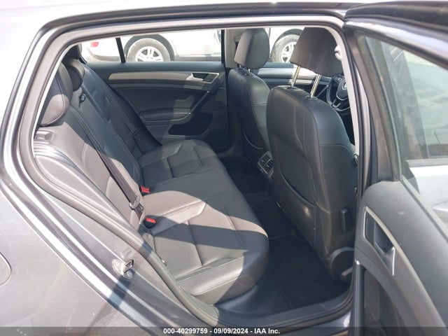 3VW217AUXFM007802 Volkswagen Golf Tsi Se 4-door