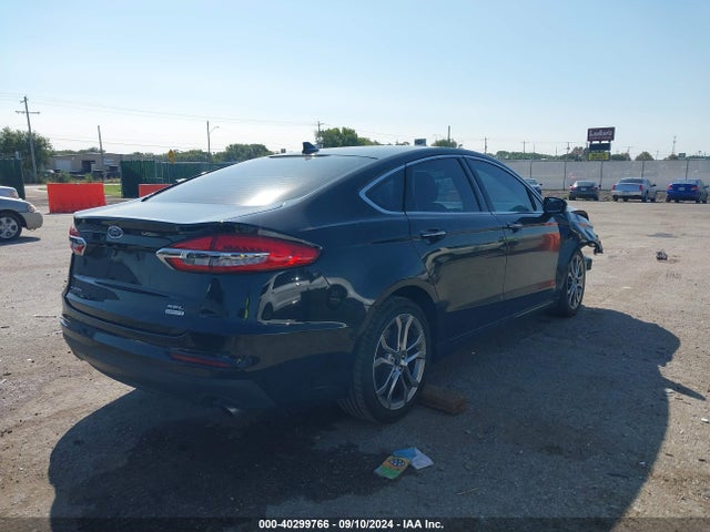 Ford 2019 2019 3FA6P0CD4KR117061 Image 4