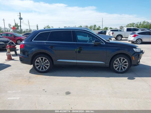 WA1LHAF72JD006127 Audi Q7 2.0t Premium