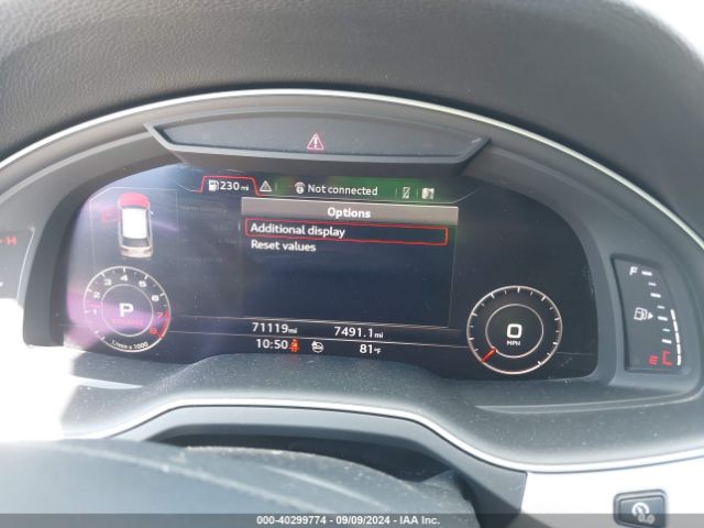 WA1LHAF72JD006127 Audi Q7 2.0t Premium