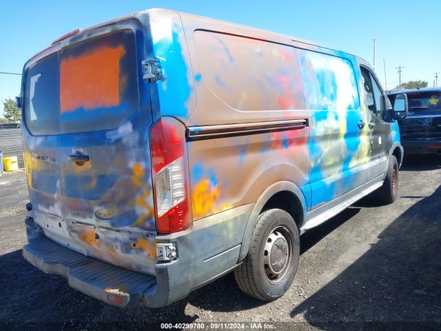 Ford Transit-250 2015 1FTNR1YM2FKB33249 Image 4