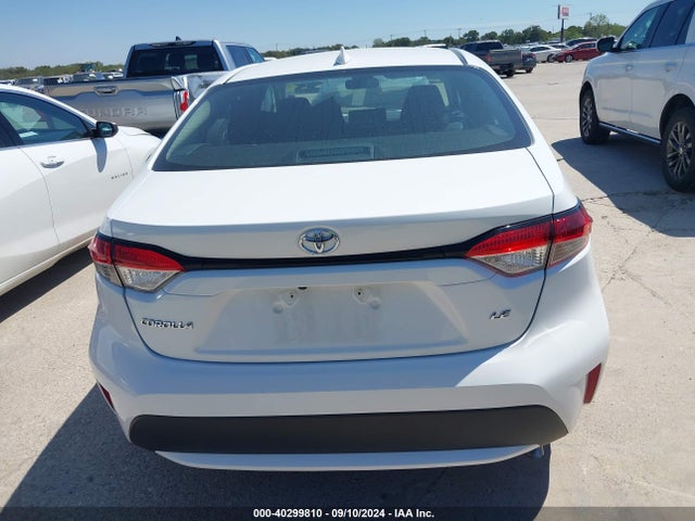 Toyota COROLLA LE 2022 5YFEPMAE8NP342909 Image 16