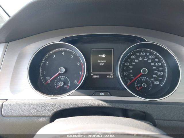 3VW217AU2FM013738 Volkswagen Golf Tsi S 4-door