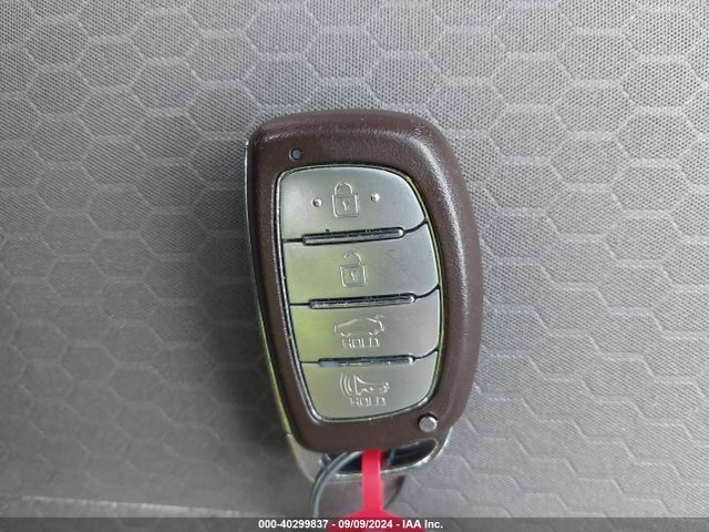 Hyundai Elantra Value Edition 2020 5NPD84LF2LH590159 Image 11