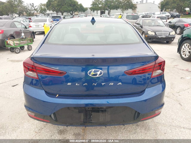 Hyundai Elantra Value Edition 2020 5NPD84LF2LH590159 Image 17