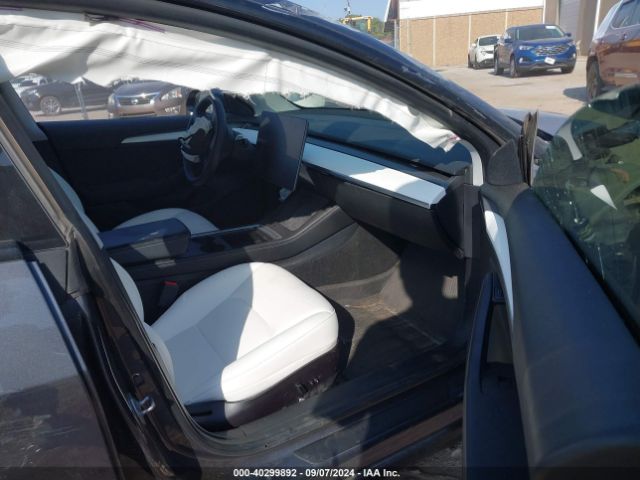 5YJ3E1EA3MF978246 Tesla Model 3 Standard Range Plus Rear-wheel Drive