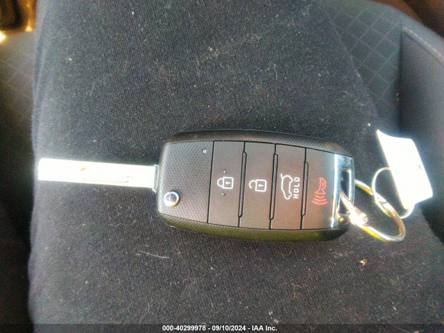 KIA Sorento 3.3l Lx 2018 5XYPGDA5XJG374199 Image 11