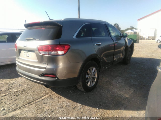 KIA Sorento 3.3l Lx 2018 5XYPGDA5XJG374199 Image 4
