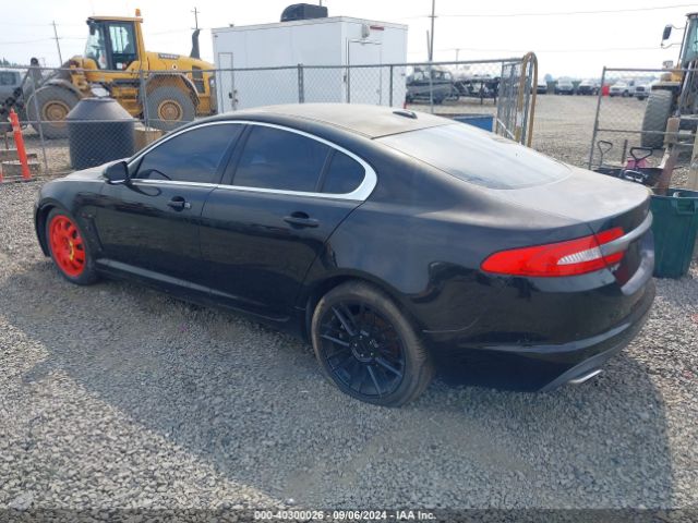 2012 JAGUAR XF SAJWA0FB9CLS36036 Photo 2