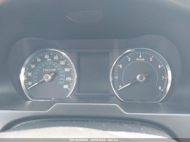 2012 JAGUAR XF SAJWA0FB9CLS36036 Photo 6