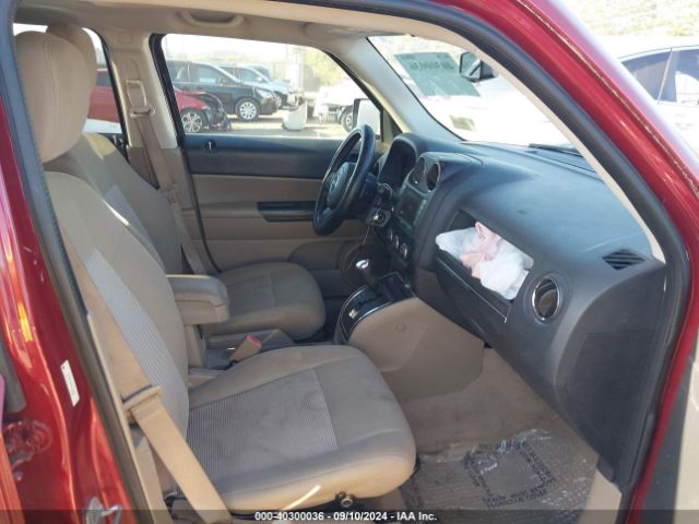 1C4NJPFBXED512532 Jeep Patriot Latitude