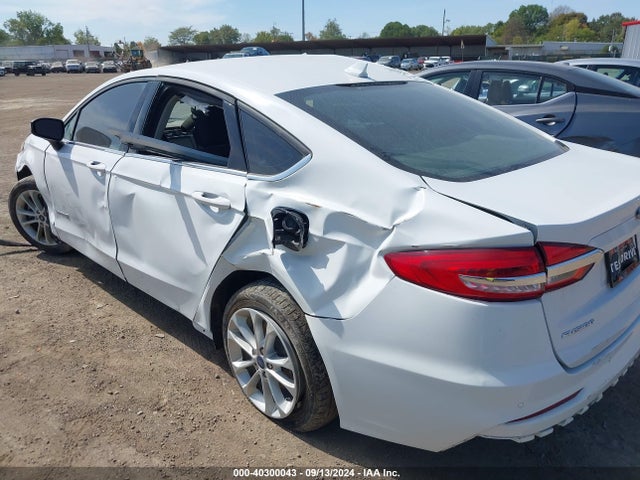 Ford Fusion Hybrid Se 2019 3FA6P0LU1KR243698 Image 12