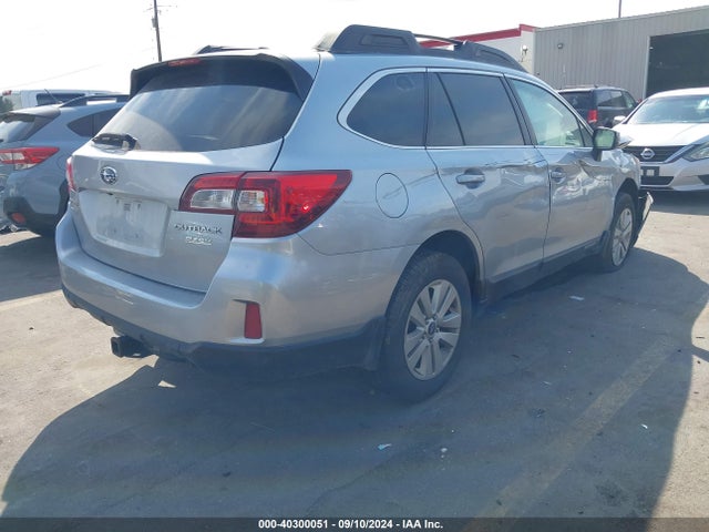 Subaru Outback 2.5i Premium 2015 4S4BSAHC4F3361192 Image 4