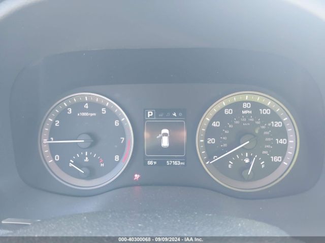 KM8J3CA22HU271266 Hyundai Tucson Sport