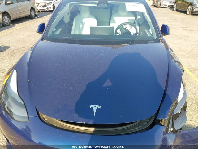 2023 TESLA MODEL 3 5YJ3E1EA7PF672994 Photo 9