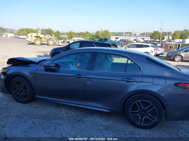 4T1B11HK5JU669355 Toyota CAMRY SE