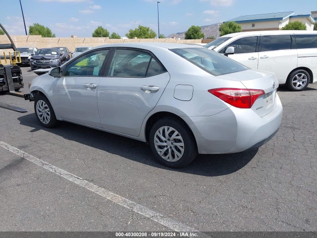 Toyota COROLLA LE 2019 2T1BURHE8KC160993 Image 3