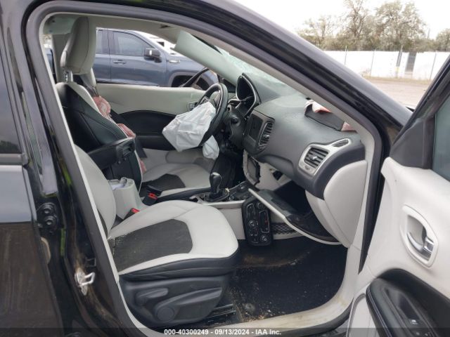 3C4NJDBB7HT666568 Jeep New Compass Latitude 4x4