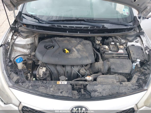 KIA FORTE LX 2016 KNAFX4A64G5549596 Image 10