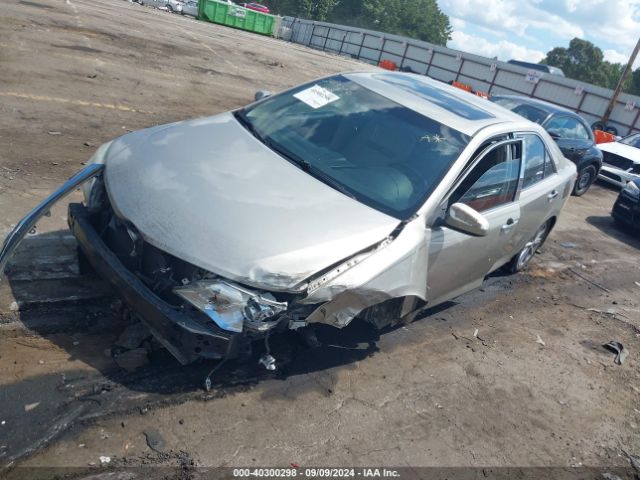 4T1BF1FK1EU403308 Toyota CAMRY XLE