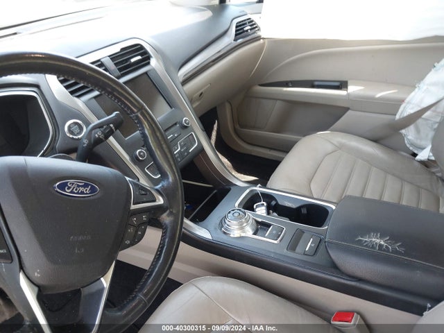 Ford FUSION SE 2017 3FA6P0HD7HR303940 Image 5