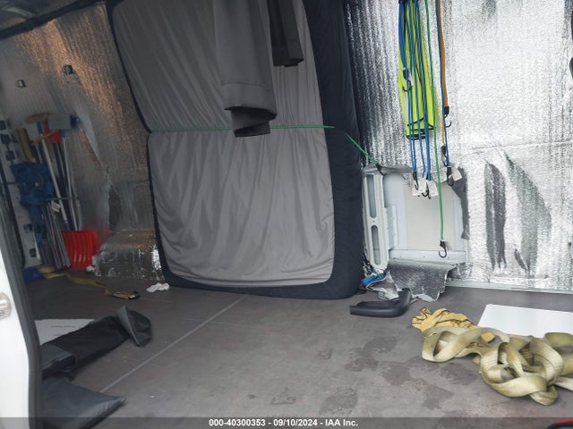 W1W40CHY6MT051654 Mercedes-Benz Sprinter 2500 High Roof I4