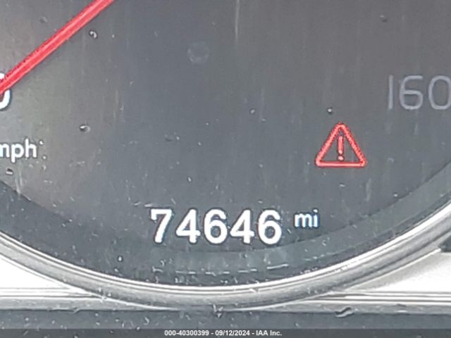 YV4612NM6G1260063 Volvo Xc70 T5 Platinum