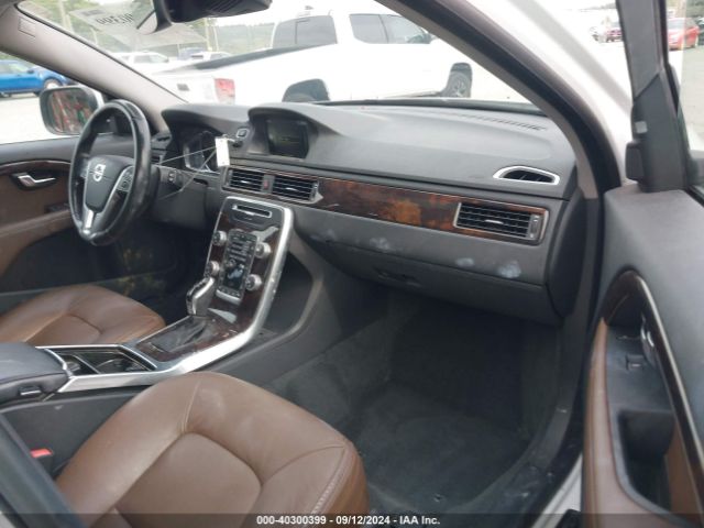 YV4612NM6G1260063 Volvo Xc70 T5 Platinum