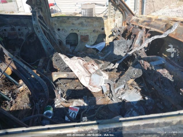 1GCVKRECXFZ391749 Chevrolet Silverado 1500 1lt