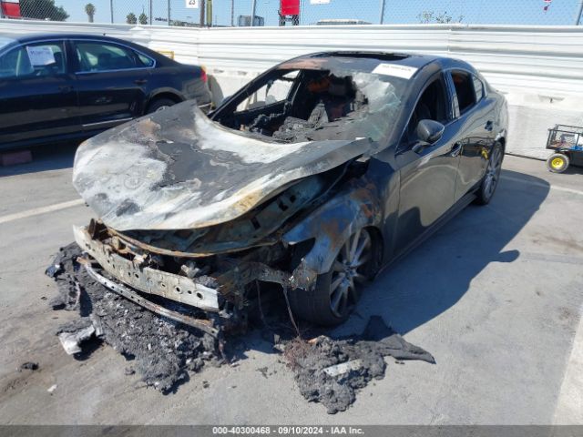 3MZBPAEM2KM104248 Mazda Mazda3 Premium Package