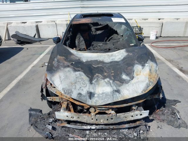 3MZBPAEM2KM104248 Mazda Mazda3 Premium Package
