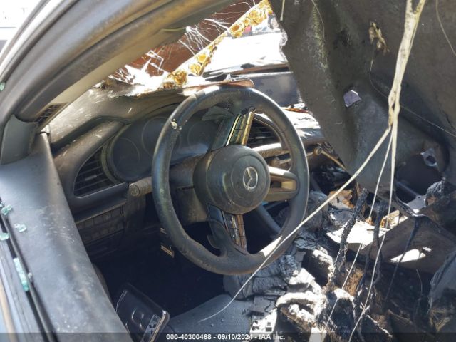3MZBPAEM2KM104248 Mazda Mazda3 Premium Package