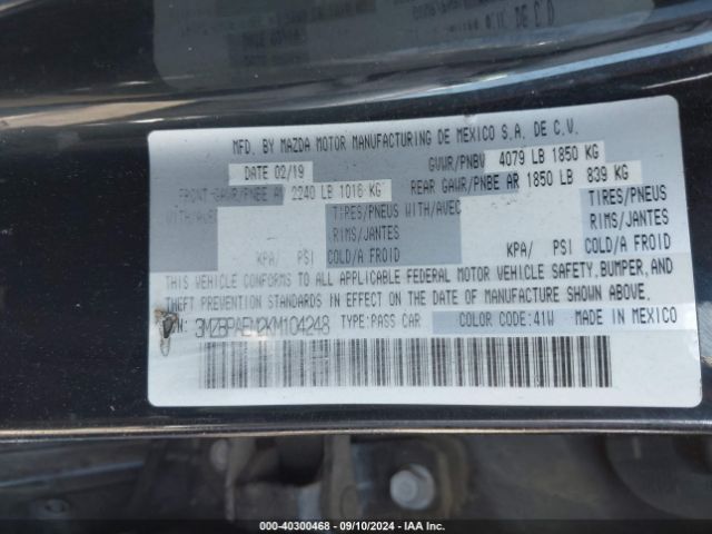 3MZBPAEM2KM104248 Mazda Mazda3 Premium Package