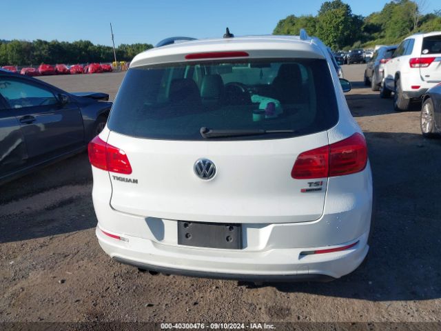 WVGUV7AX2HW504593 Volkswagen Tiguan 2.0t Sport