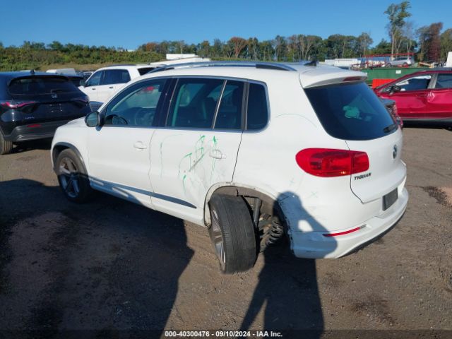 WVGUV7AX2HW504593 Volkswagen Tiguan 2.0t Sport