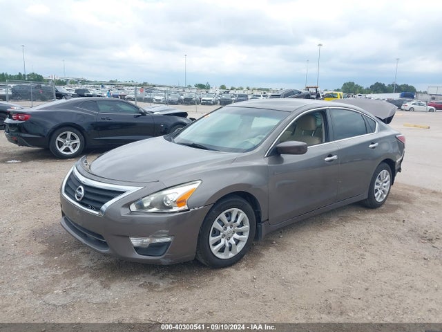 Nissan Altima 2.5 S 2015 1N4AL3APXFN377896 Image 2