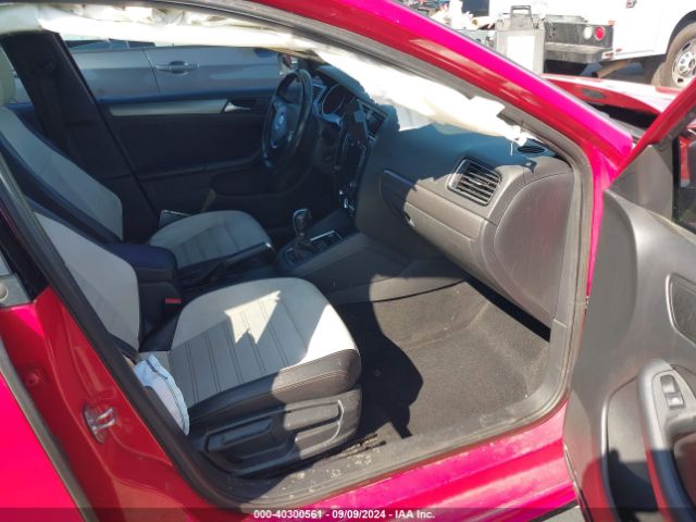 3VWD17AJ9GM254132 Volkswagen Jetta 1.8t Sport
