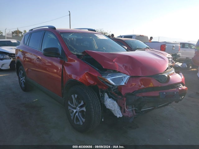 Toyota RAV4 LE 2016 JTMBFREV2GJ096900 главное изображение