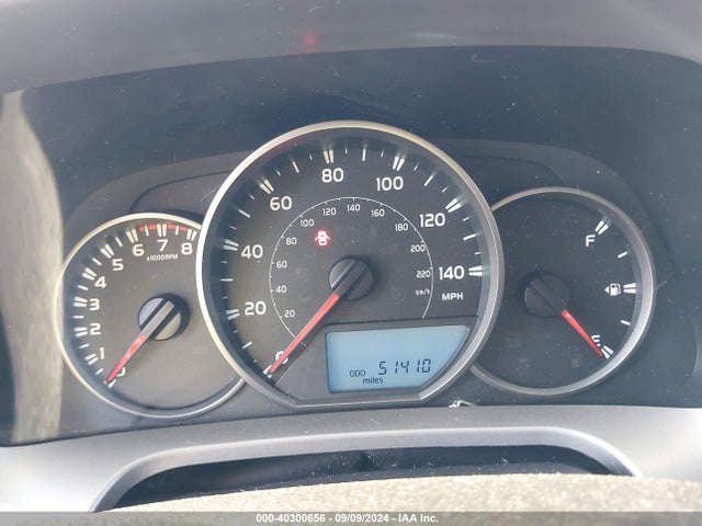 Toyota RAV4 LE 2016 JTMBFREV2GJ096900 Image 7